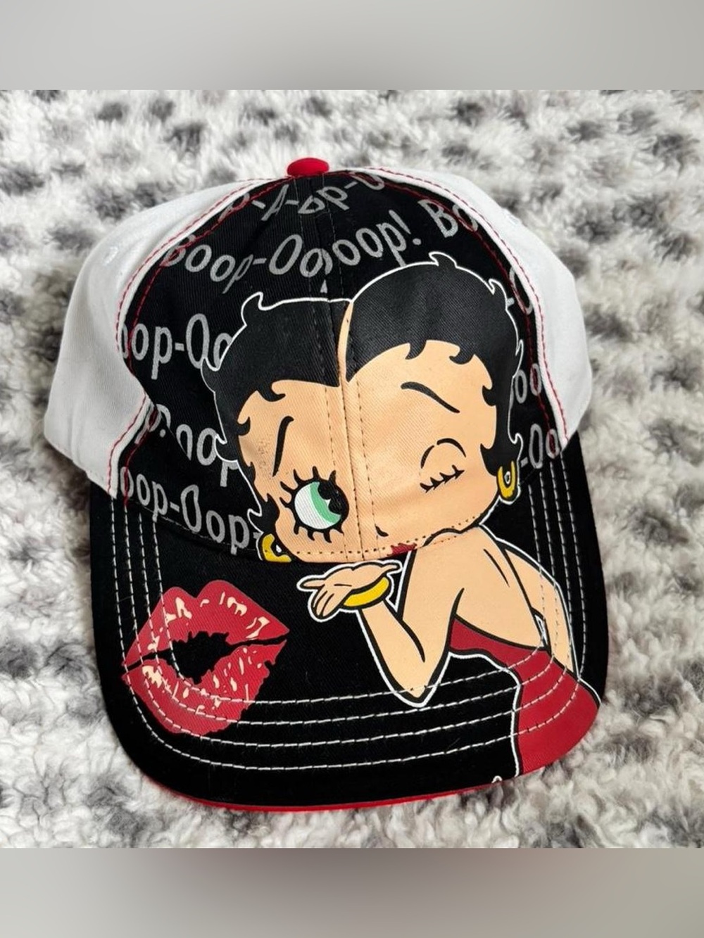 Y2K/Vintage 2009 Betty Boop Red Hat